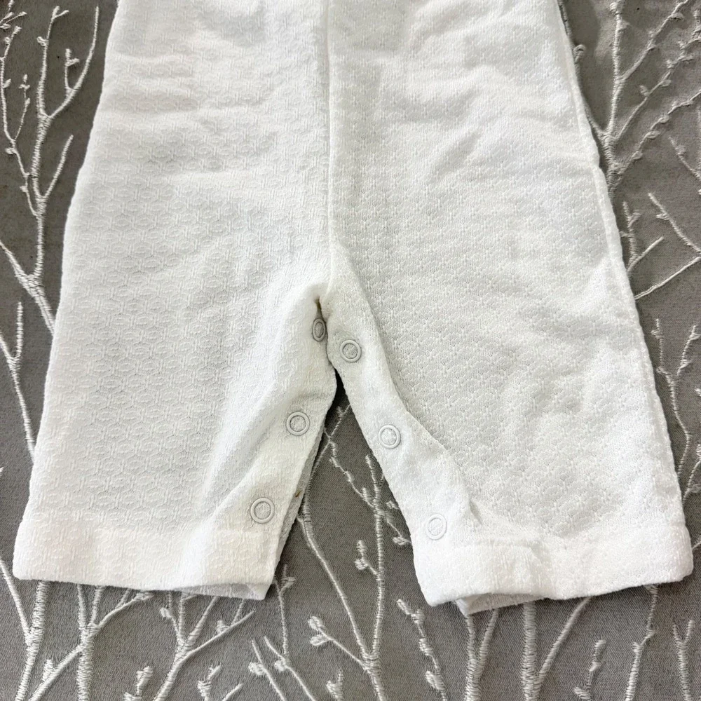 Fawn Togs Vintage White Textured‎ Knit Short Sleeve Romper Lace Trim Size S